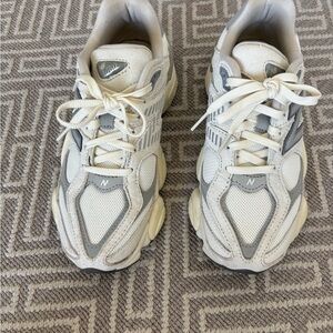New Balance 9060 - Sea Salt/Rain Cloud - Great Condition